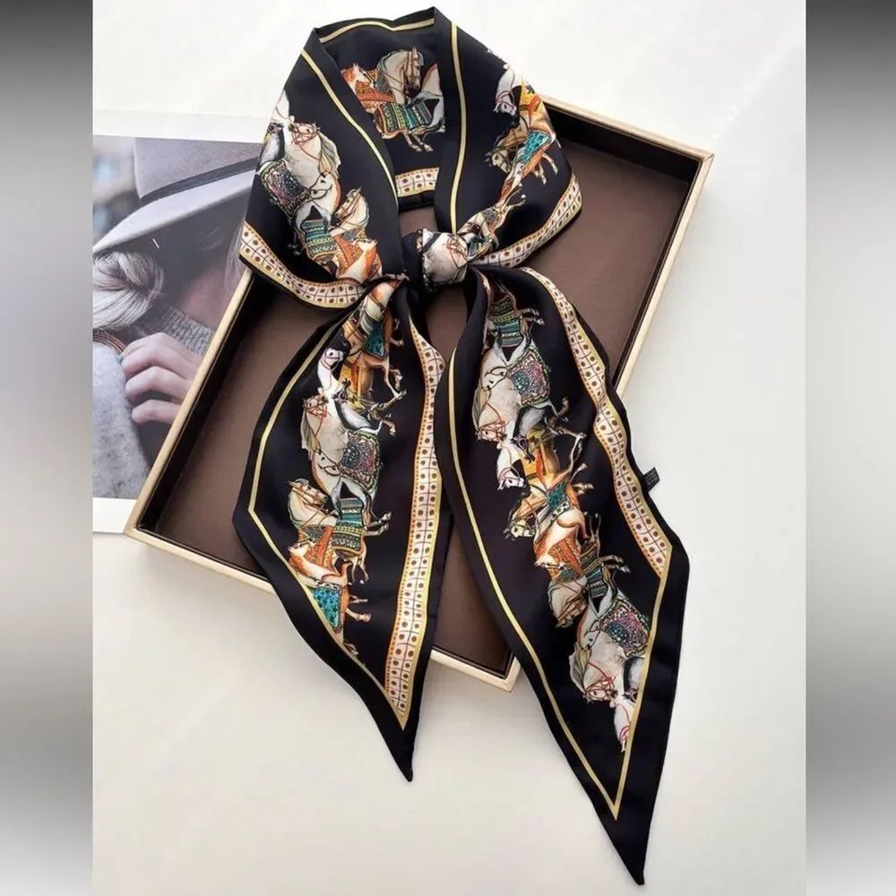 Black Equestrian Print Scarf N1398